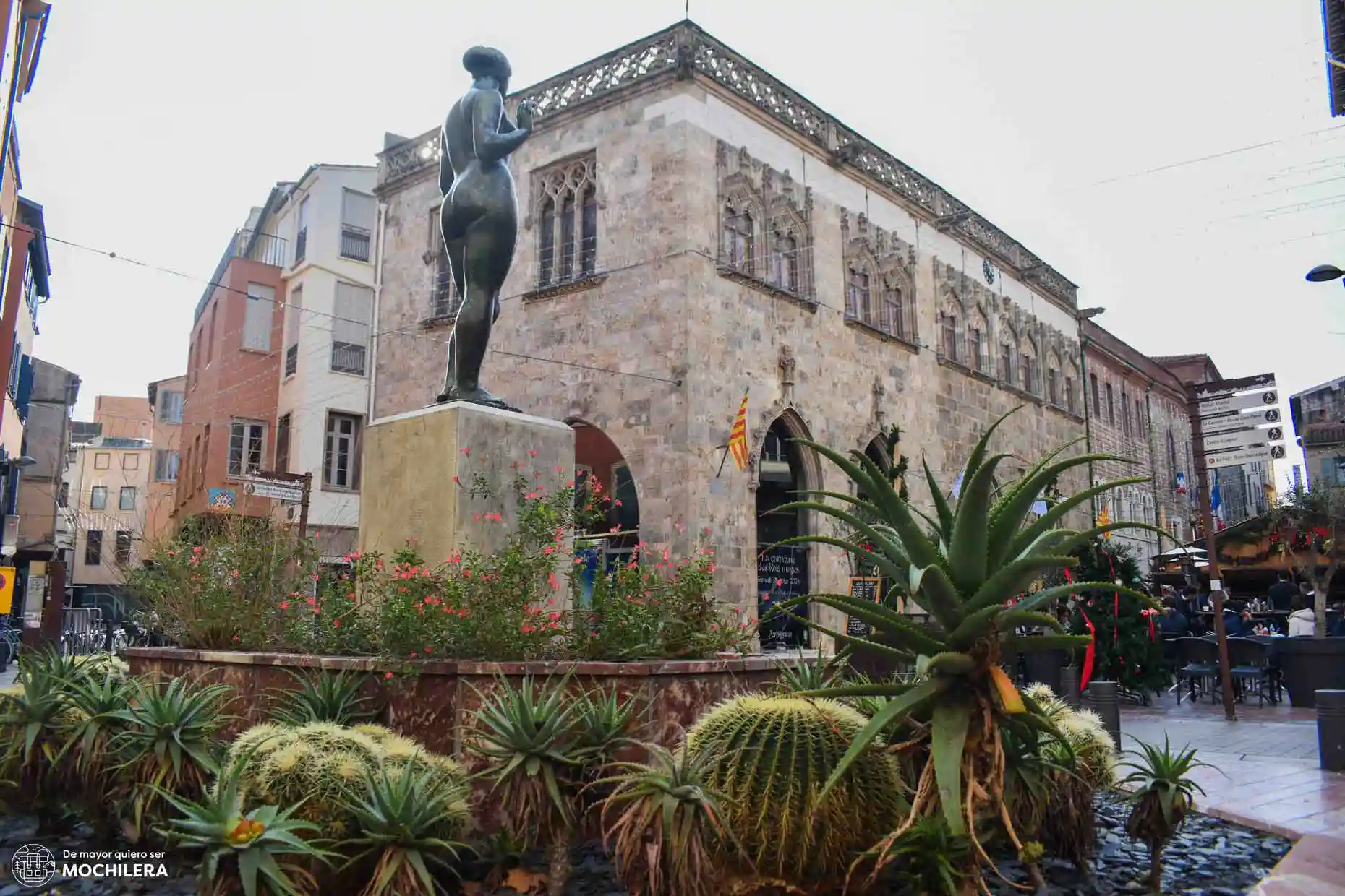 Plaza de la Lonja, Perpignan