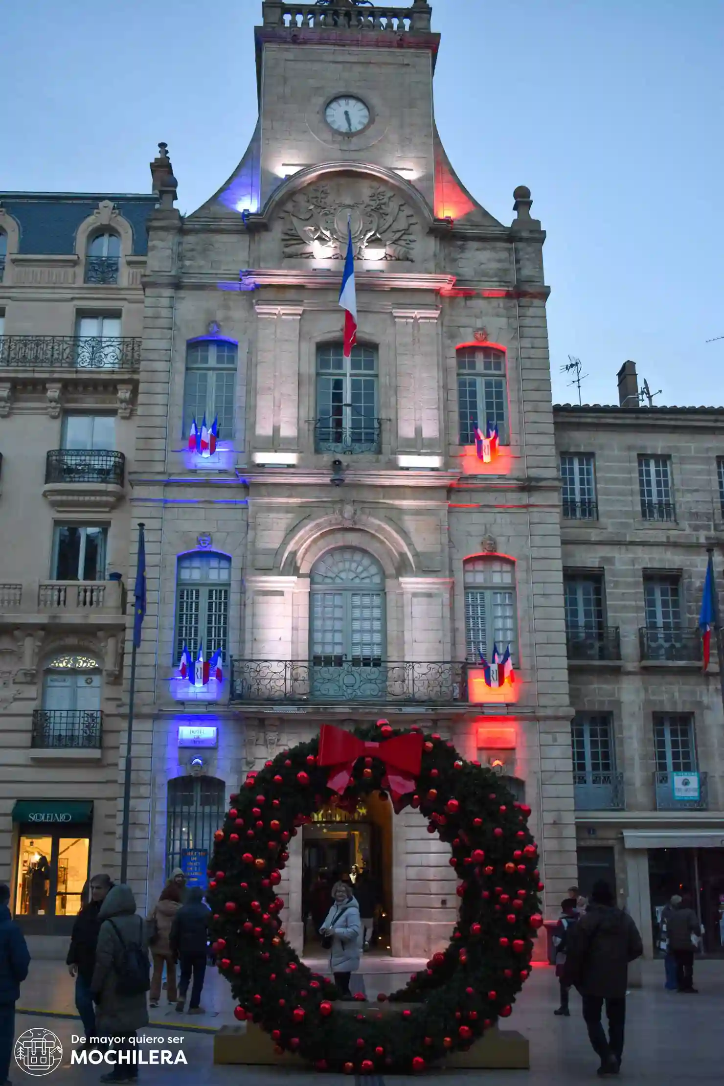 Ayuntamiento de Béziers en Navidad