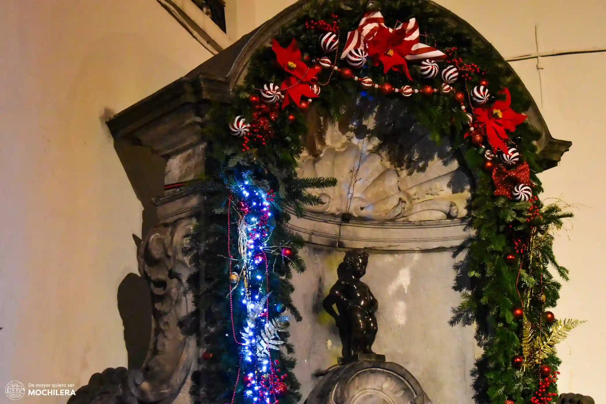 Manneken Pis en Navidad, Bruselas