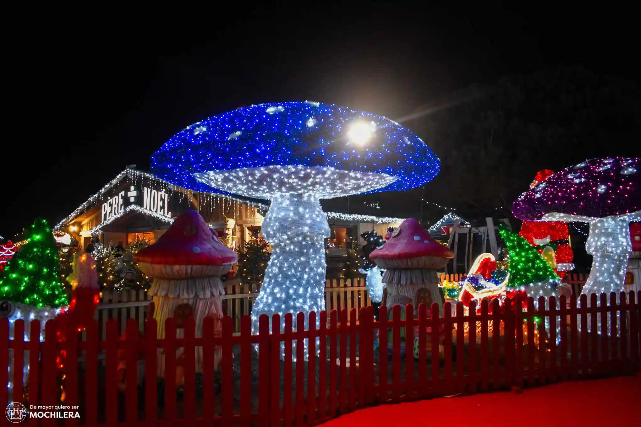 Casa de Papá Noel en Le Village de Nöel Le Barcarès